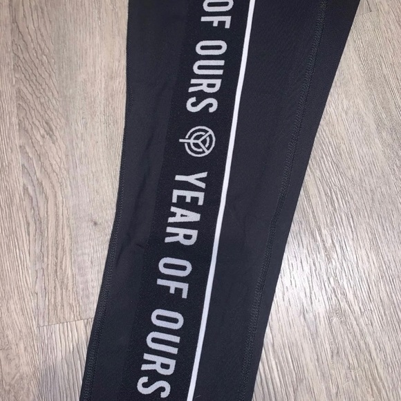 Years of Ours (YOS) Matching Workout Set (S, $255) - Picture 7 of 8